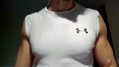 mmuscularman online show from December 2, 2024, 7:14 am