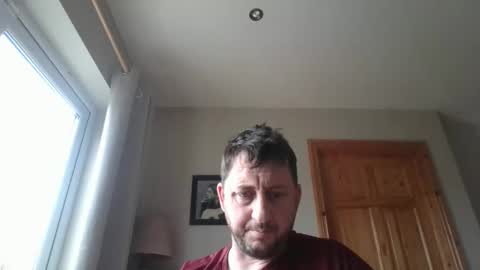 mnalover1 online show from May 14, 2026, 11:39 am