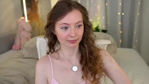 Snapshot of moan_elisa chatting on June 20, 2026, 5:10 am moan_elisa online show from June 20, 2026, 5:10 am
