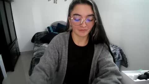 Snapshot of mocca_117 chatting on September 22, 2025, 2:08 pm Sam online show from September 22, 2025, 2:08 pm