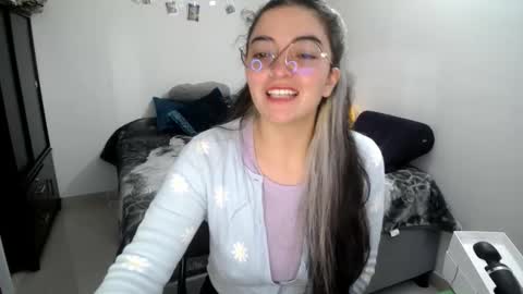 Snapshot of mocca_117 chatting on September 23, 2025, 11:46 am Sam online show from September 23, 2025, 11:46 am