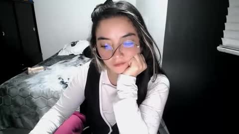 Snapshot of mocca_117 chatting on February 3, 2026, 2:53 am Sam online show from February 3, 2026, 2:53 am