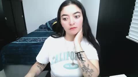 Snapshot of mocca_117 chatting on February 26, 2026, 12:26 pm Sam online show from February 26, 2026, 12:26 pm