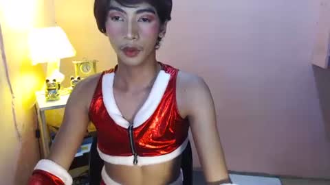 Snapshot of mocha_locca chatting on December 23, 2024, 6:16 pm Mocha Locca online show from December 23, 2024, 6:16 pm