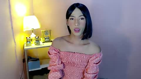 Snapshot of mocha_locca chatting on January 5, 2025, 1:47 pm Mocha Locca online show from January 5, 2025, 1:47 pm