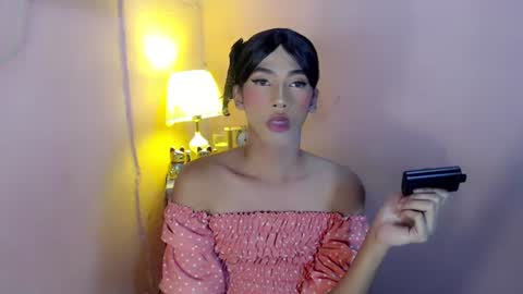 Snapshot of mocha_locca chatting on January 15, 2025, 12:19 am Mocha Locca online show from January 15, 2025, 12:19 am