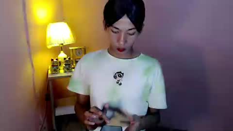 Snapshot of mocha_locca chatting on January 16, 2025, 12:53 pm Mocha Locca online show from January 16, 2025, 12:53 pm
