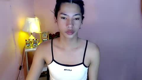 Snapshot of mocha_locca chatting on February 16, 2025, 11:37 pm Mocha Locca online show from February 16, 2025, 11:37 pm