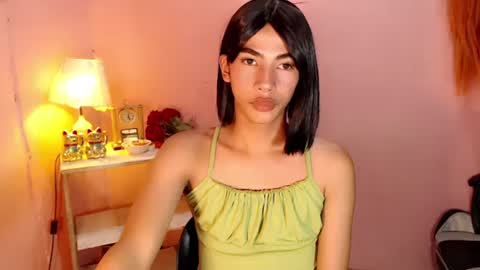 Snapshot of mocha_locca chatting on February 22, 2025, 8:42 pm Mocha Locca online show from February 22, 2025, 8:42 pm