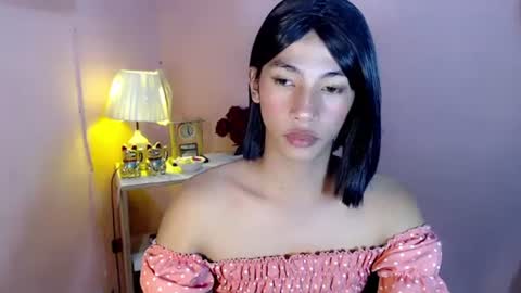 Snapshot of mocha_locca chatting on March 2, 2025, 5:14 pm Mocha Locca online show from March 2, 2025, 5:14 pm
