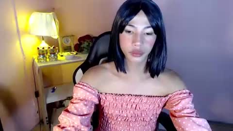 Snapshot of mocha_locca chatting on March 3, 2025, 9:59 pm Mocha Locca online show from March 3, 2025, 9:59 pm