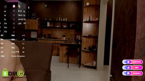 Snapshot of model_mike chatting on October 20, 2025, 3:40 am Model Mike online show from October 20, 2025, 3:40 am