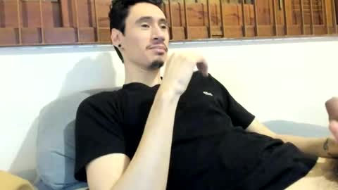 Snapshot of moderdelier chatting on December 30, 2024, 11:49 pm DigBreed online show from December 30, 2024, 11:49 pm