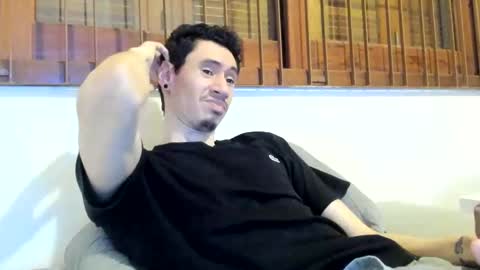 Snapshot of moderdelier chatting on February 15, 2025, 8:22 pm DigBreed online show from February 15, 2025, 8:22 pm