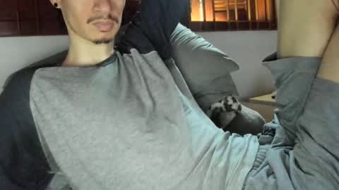 Snapshot of moderdelier chatting on October 5, 2025, 1:09 pm DigBreed online show from October 5, 2025, 1:09 pm