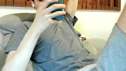 Snapshot of moderdelier chatting on November 2, 2025, 11:07 pm DigBreed online show from November 2, 2025, 11:07 pm