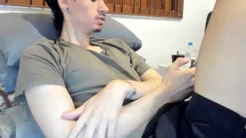 Snapshot of moderdelier chatting on November 29, 2025, 10:29 am DigBreed online show from November 29, 2025, 10:29 am