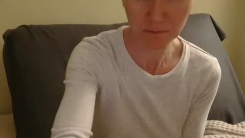 Aurora online show from March 31, 2026, 9:37 pm