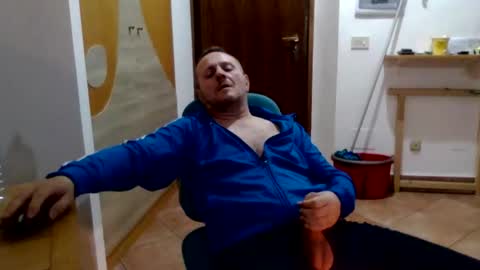 Snapshot of modesto1969 chatting on November 9, 2025, 11:03 pm modesto1969 online show from November 9, 2025, 11:03 pm