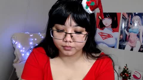 Molly online show from December 27, 2024, 3:20 am