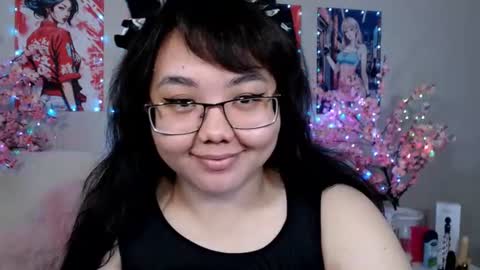 Snapshot of moertomlly chatting on July 9, 2026, 5:00 am Molly online show from July 9, 2026, 5:00 am