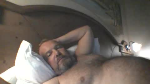 mofu781s online show from October 8, 2025, 8:17 pm