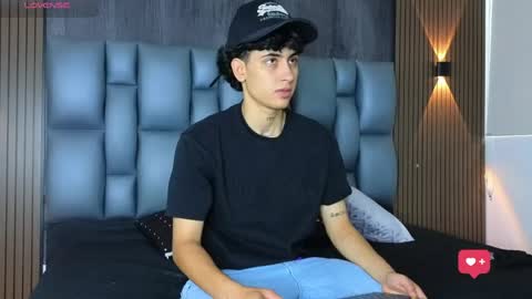 Snapshot of mohamed_malik chatting on May 31, 2026, 1:51 pm mohamed_malik online show from May 31, 2026, 1:51 pm