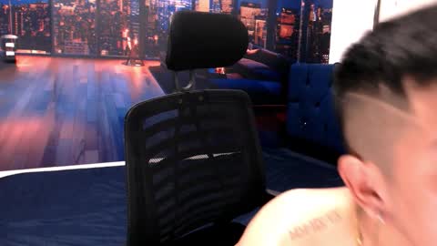 Snapshot of mohameedkonate chatting on November 18, 2025, 3:34 am Mohamed online show from November 18, 2025, 3:34 am