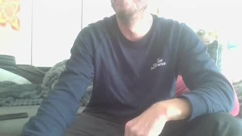 mohican69hot online show from February 3, 2025, 11:31 am