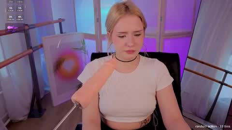 Molly online show from April 30, 2026, 2:23 pm