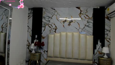 Hey Guys  Im Mollie online show from October 2, 2025, 12:12 pm