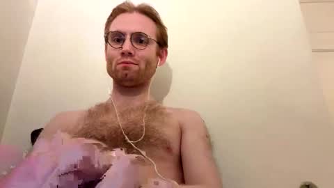 Snapshot of molliter chatting on October 13, 2025, 7:36 pm molliter online show from October 13, 2025, 7:36 pm