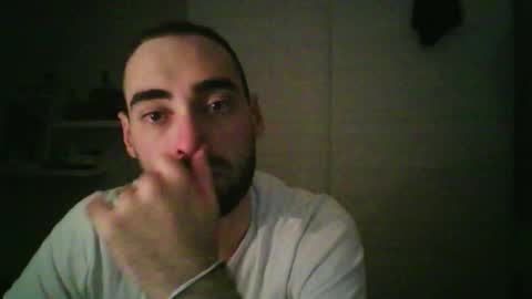 Snapshot of mollo20 chatting on October 30, 2025, 9:26 pm mollo20 online show from October 30, 2025, 9:26 pm