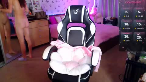 Snapshot of molly_barbie chatting on September 15, 2025, 11:21 am Molly Prvt is open online show from September 15, 2025, 11:21 am