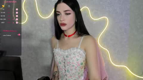 Molly - online show from October 7, 2025, 4:53 am