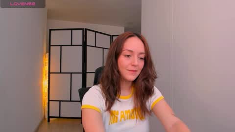   MOLLY   online show from March 12, 2026, 4:57 pm