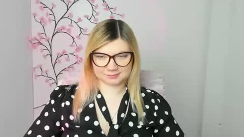 Molly online show from January 13, 2026, 12:43 pm