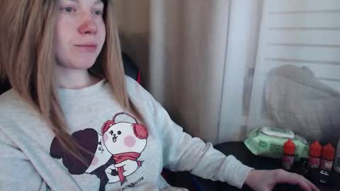 Snapshot of molly_royse chatting on November 20, 2025, 12:27 pm I have new photos come and see with love Molly online show from November 20, 2025, 12:27 pm