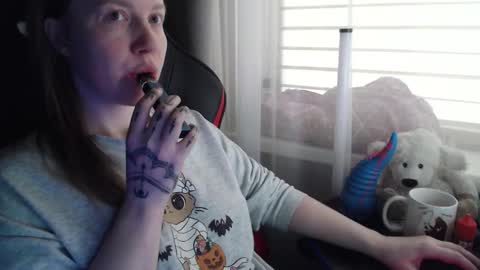 Snapshot of molly_royse chatting on February 9, 2026, 9:02 am I have new photos come and see with love Molly online show from February 9, 2026, 9:02 am