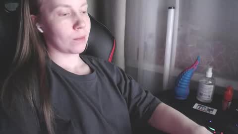 Snapshot of molly_royse chatting on February 13, 2026, 8:38 pm I have new photos come and see with love Molly online show from February 13, 2026, 8:38 pm