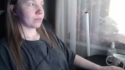 Snapshot of molly_royse chatting on February 28, 2026, 8:26 am I have new photos come and see with love Molly online show from February 28, 2026, 8:26 am