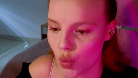 Molly online show from April 1, 2026, 5:19 am