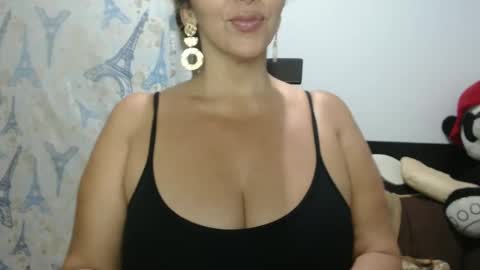 Molly Bunny online show from October 3, 2025, 11:13 pm