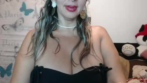 Molly Bunny online show from March 19, 2026, 11:42 pm