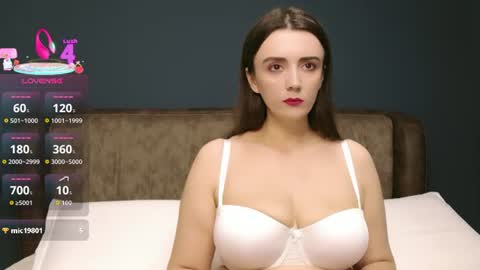 Molly online show from June 27, 2026, 8:58 pm