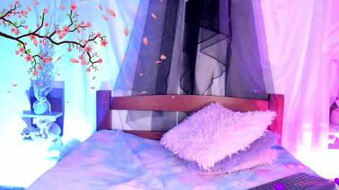 New girl Emily Valentina  Michelle online show from January 18, 2025, 12:02 am