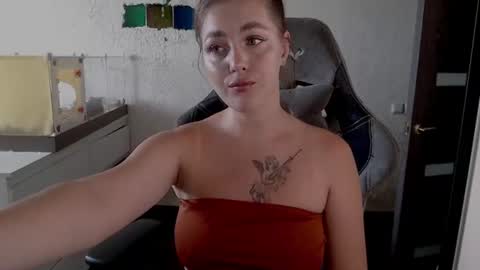 Molly online show from June 29, 2026, 7:14 am