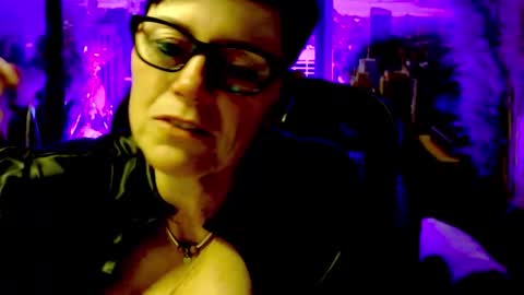 Snapshot of mollysun chatting on May 19, 2026, 2:45 pm MollySun Nina Randmann online show from May 19, 2026, 2:45 pm