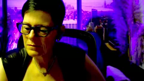 MollySun Nina Randmann online show from July 2, 2026, 4:46 pm