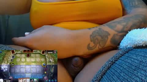 MOMMI SH3DEVIL online show from April 6, 2026, 7:26 pm